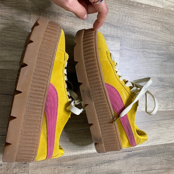 SOLD!!! Fenty Puma x Rihanna Platform Sneakers - Picture 2 of 10